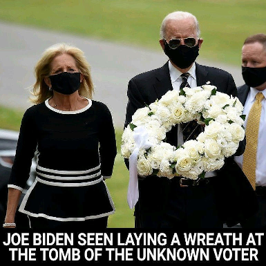 Biden Lays A Wreath